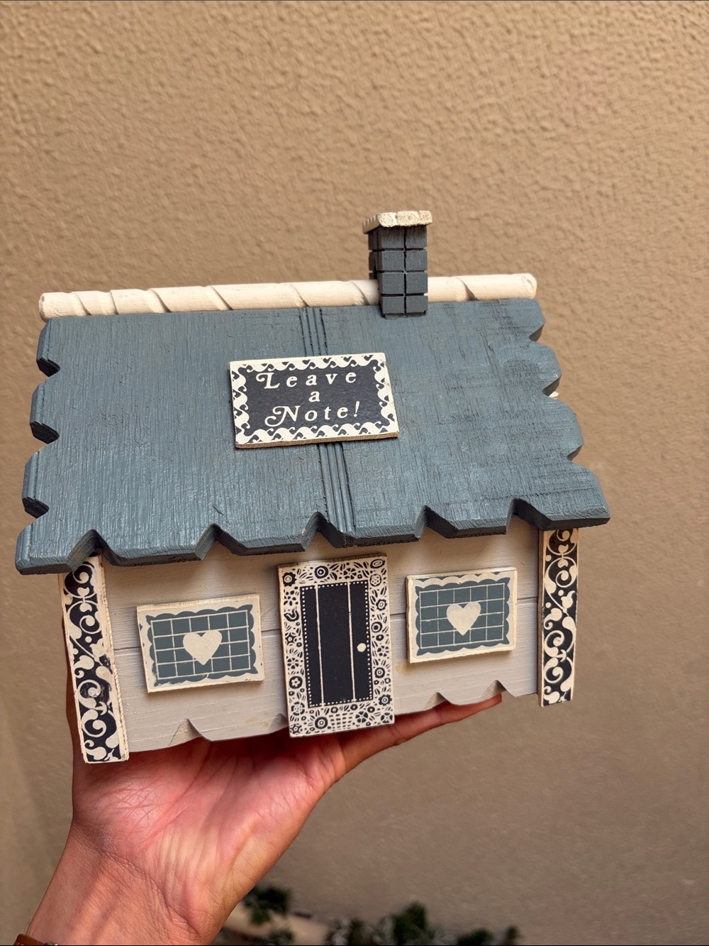 Leave a Note Decorative Wooden House - Blue & Cream